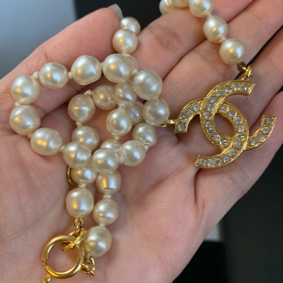 Chanel CC Logo pearl necklace - Picture 2 of 6